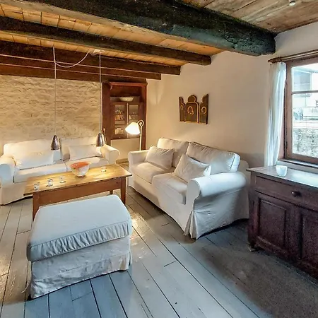 2 Bedroom Stunning In * Olliergues